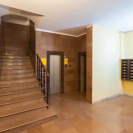 Apartament Goito 3, By Short Holidays Bolonia