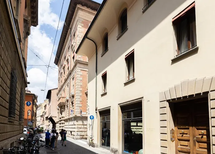 Goito 3, By Short Holidays Bologna